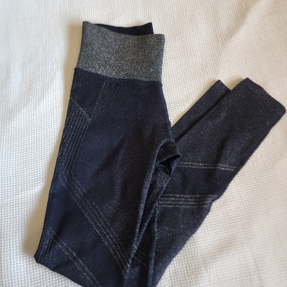 Athleta Navy Blue Shimmer Leggings size XS